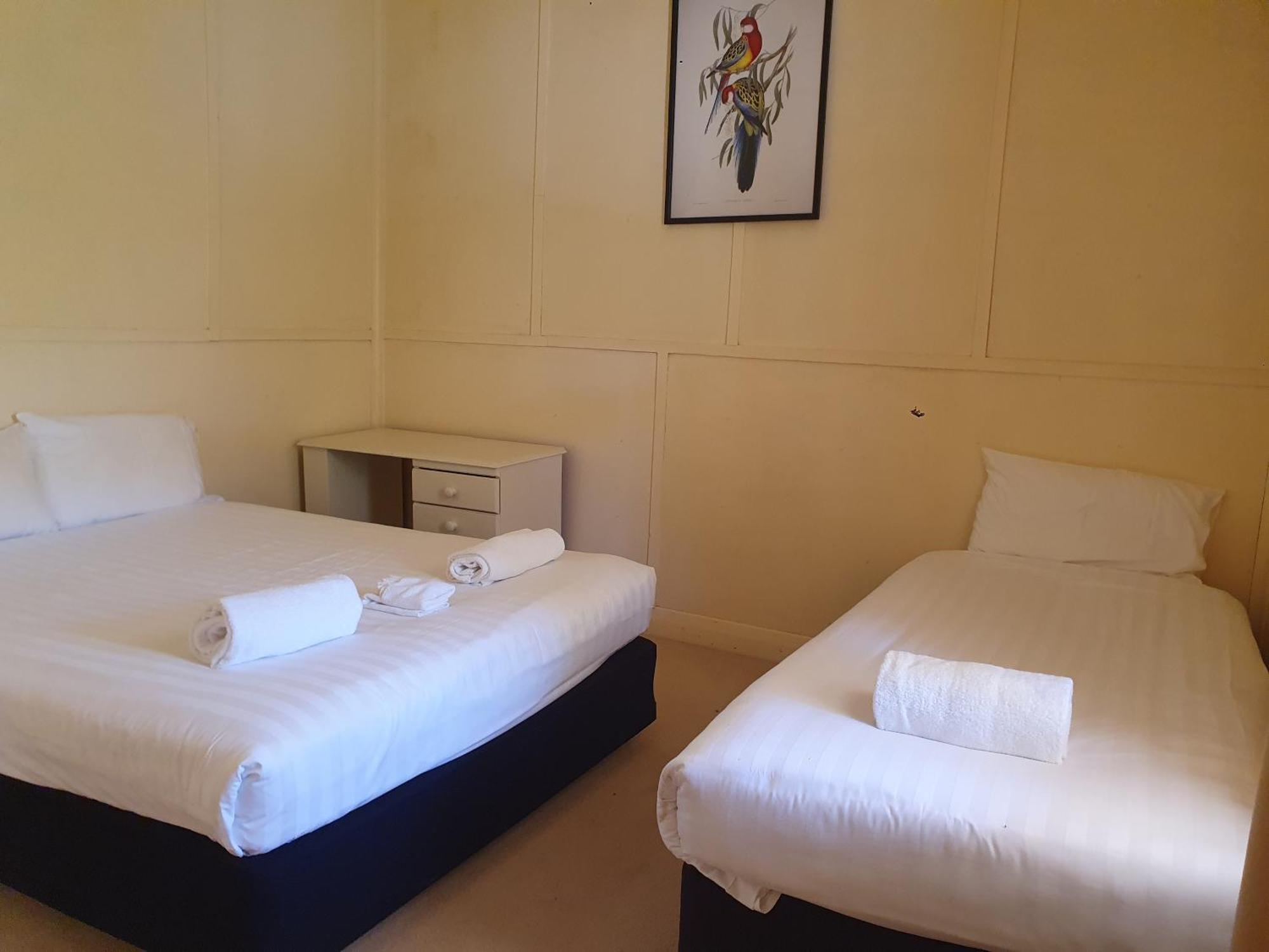 Balranald Motor Inn Bagian luar foto