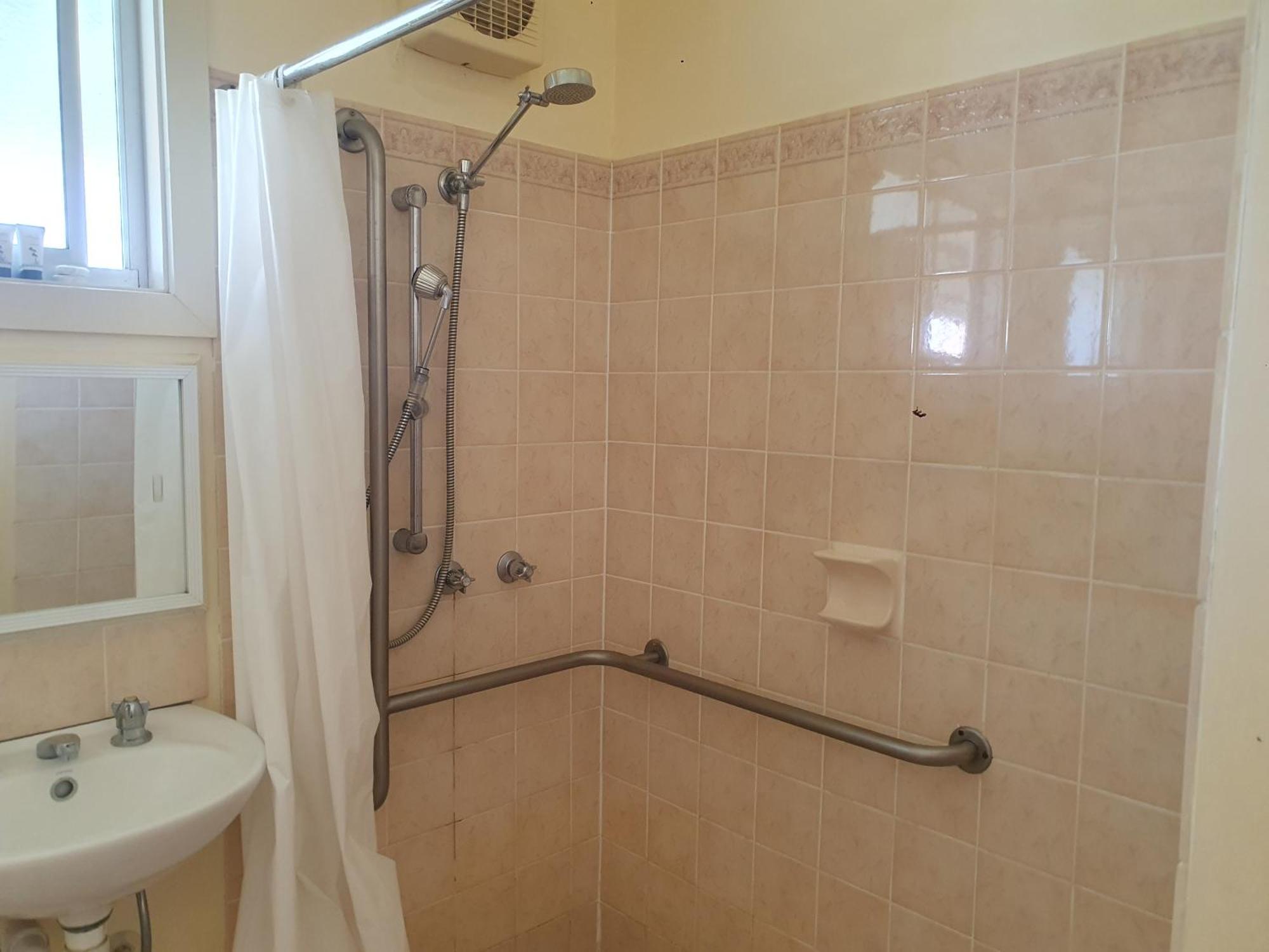 Balranald Motor Inn Bagian luar foto